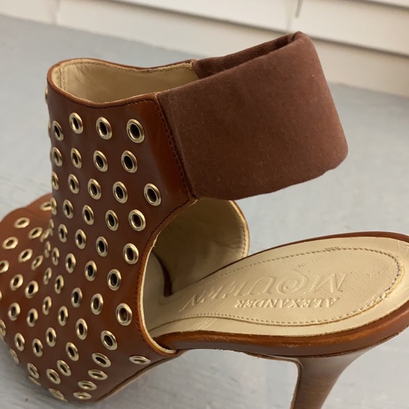 SINGLE Alexander McQueen Slingback REPLACEMENT shoe - Picture 5 of 11